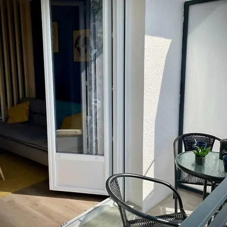 Le Petit Cosy